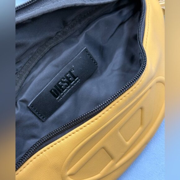 🆕 DIESEL 🧿 NWOT Embossed-Logo Belt Bag, Pale Yellow PU Vegan Leather - Picture 9 of 14